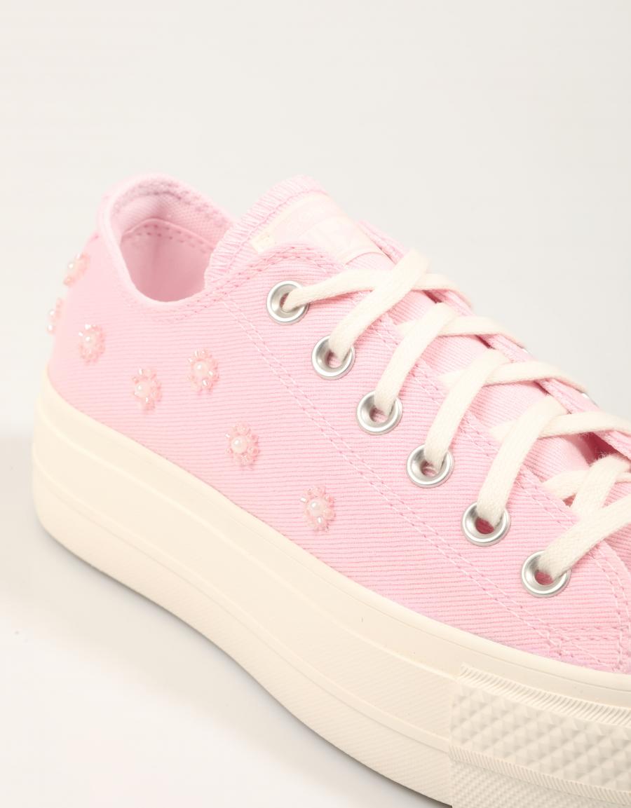 ZAPATILLAS CONVERSE CHUCK TAYLOR ALL STAR LIFT en color Rosa