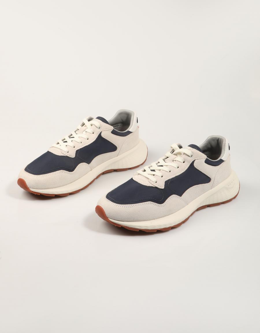 ZAPATILLAS HOFF CITY MIKII en color Azul marino