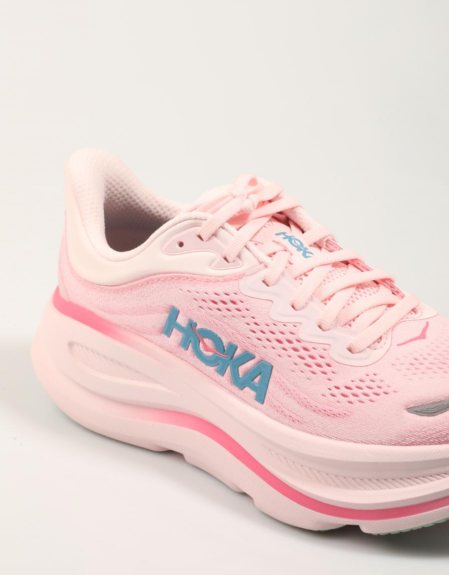 ZAPATILLAS HOKA BONDI 9 en color Rosa