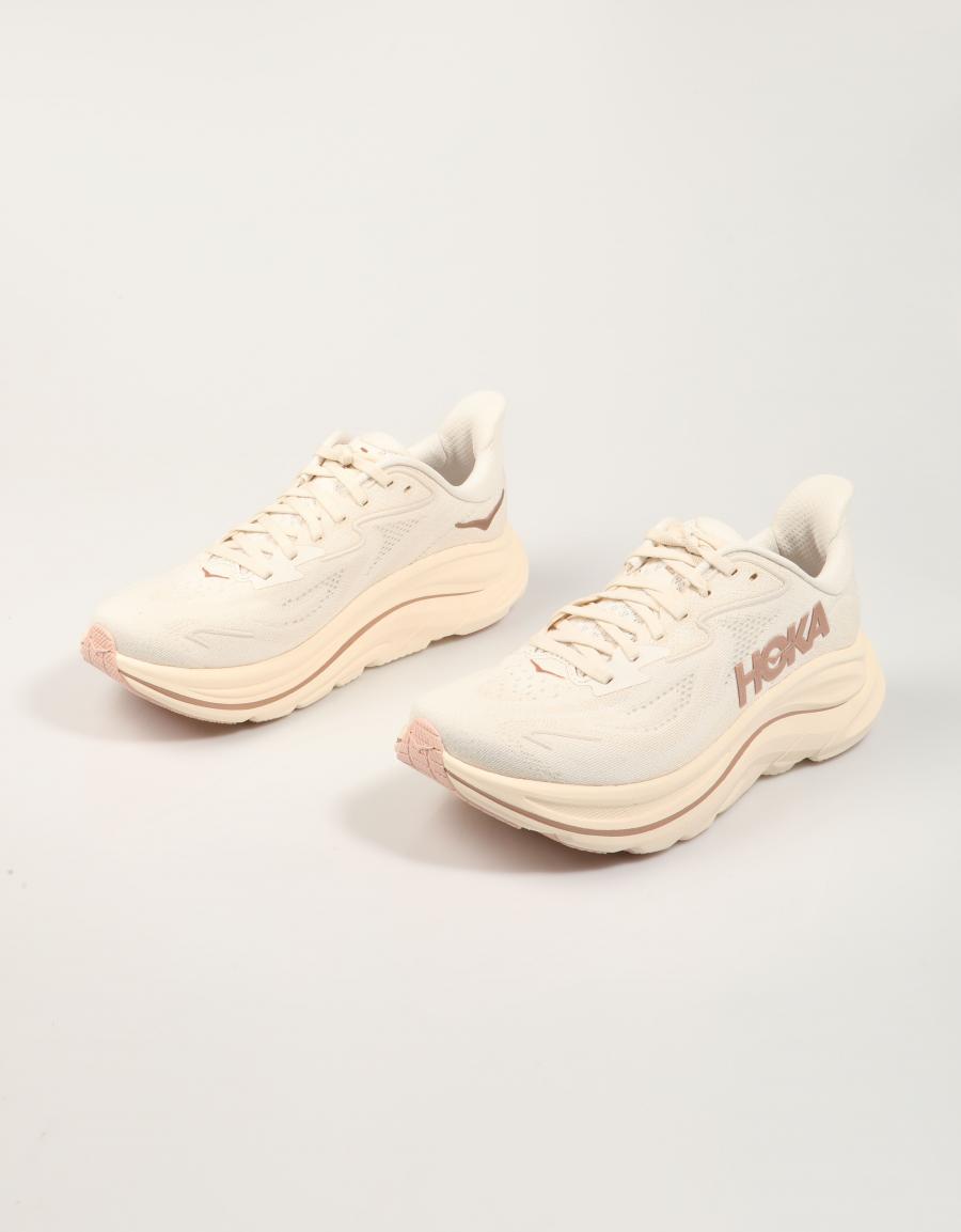 ZAPATILLAS HOKA CLIFTON 10 en color Beige