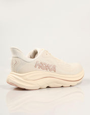 ZAPATILLAS HOKA CLIFTON 10 en color Beige
