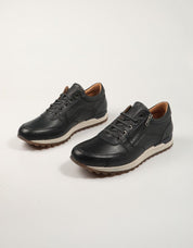 ZAPATILLAS KANGAROOS  en color Azul marino