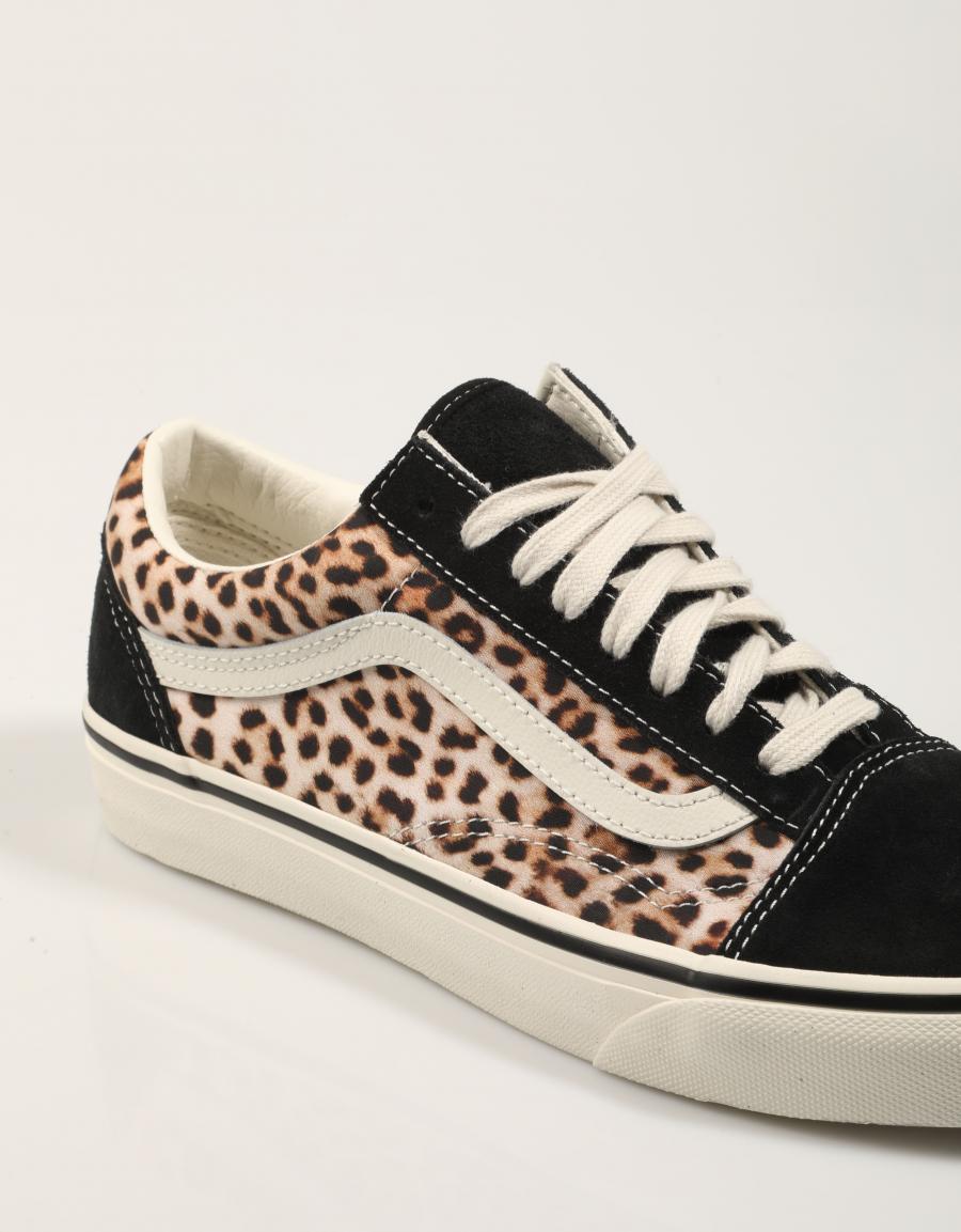 ZAPATILLAS VANS OLD SKOOL en color Marron