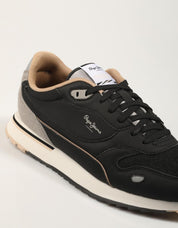 ZAPATILLAS PEPE JEANS BEXLEY CITY M en color Negro