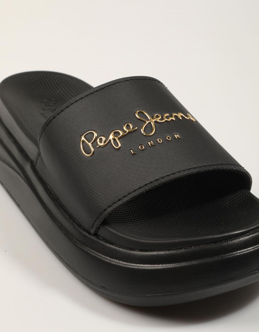CHANCLAS PEPE JEANS BELLA LOG W en color Negro