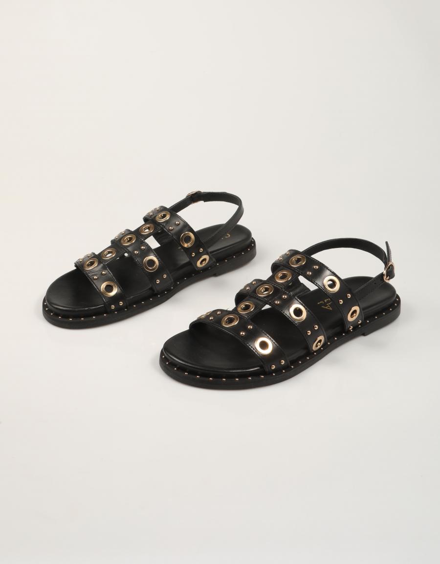 SANDALIAS CARMELA SANDALIA PIEL NEGRO en color Negro