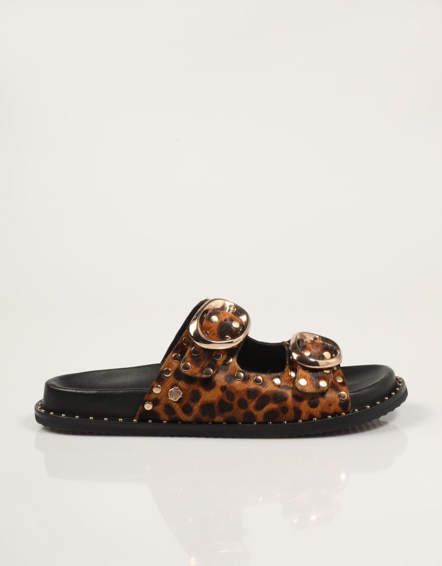 SANDALIAS CARMELA BIO LEOPARDO en color Multicolor