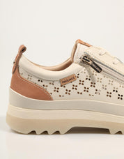 ZAPATILLAS PIKOLINOS VIGO W3W-6841C1 en color Hielo