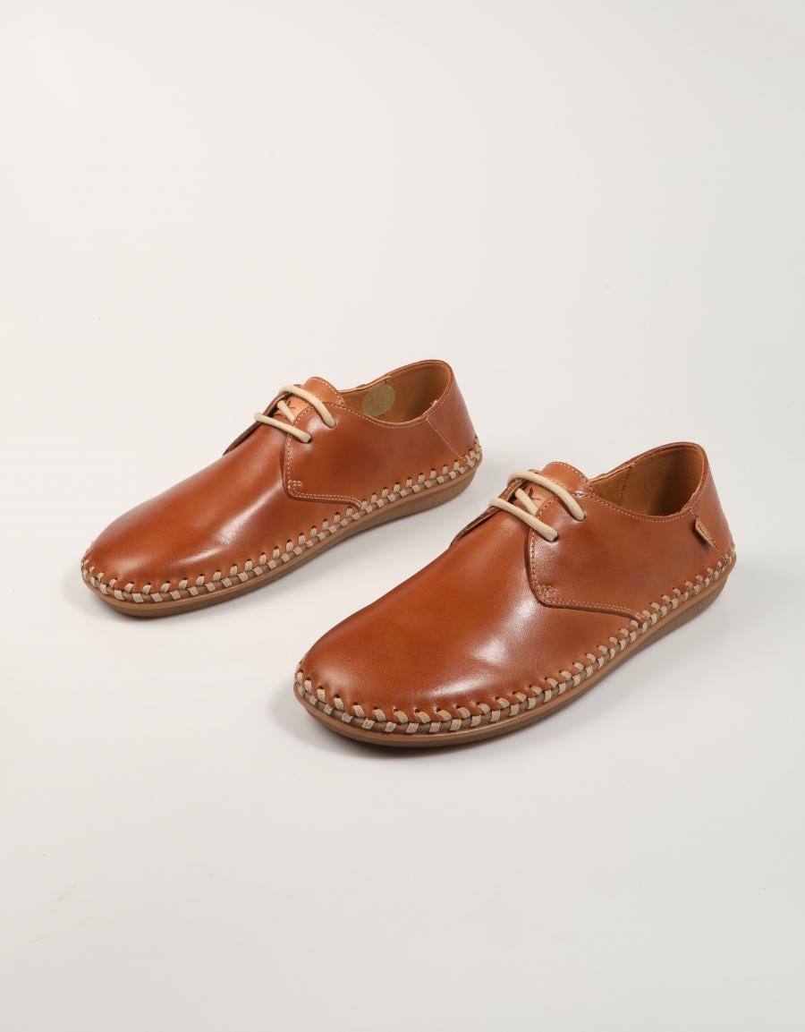 ZAPATOS PIKOLINOS PATERNA U9B-4821 en color Cuero