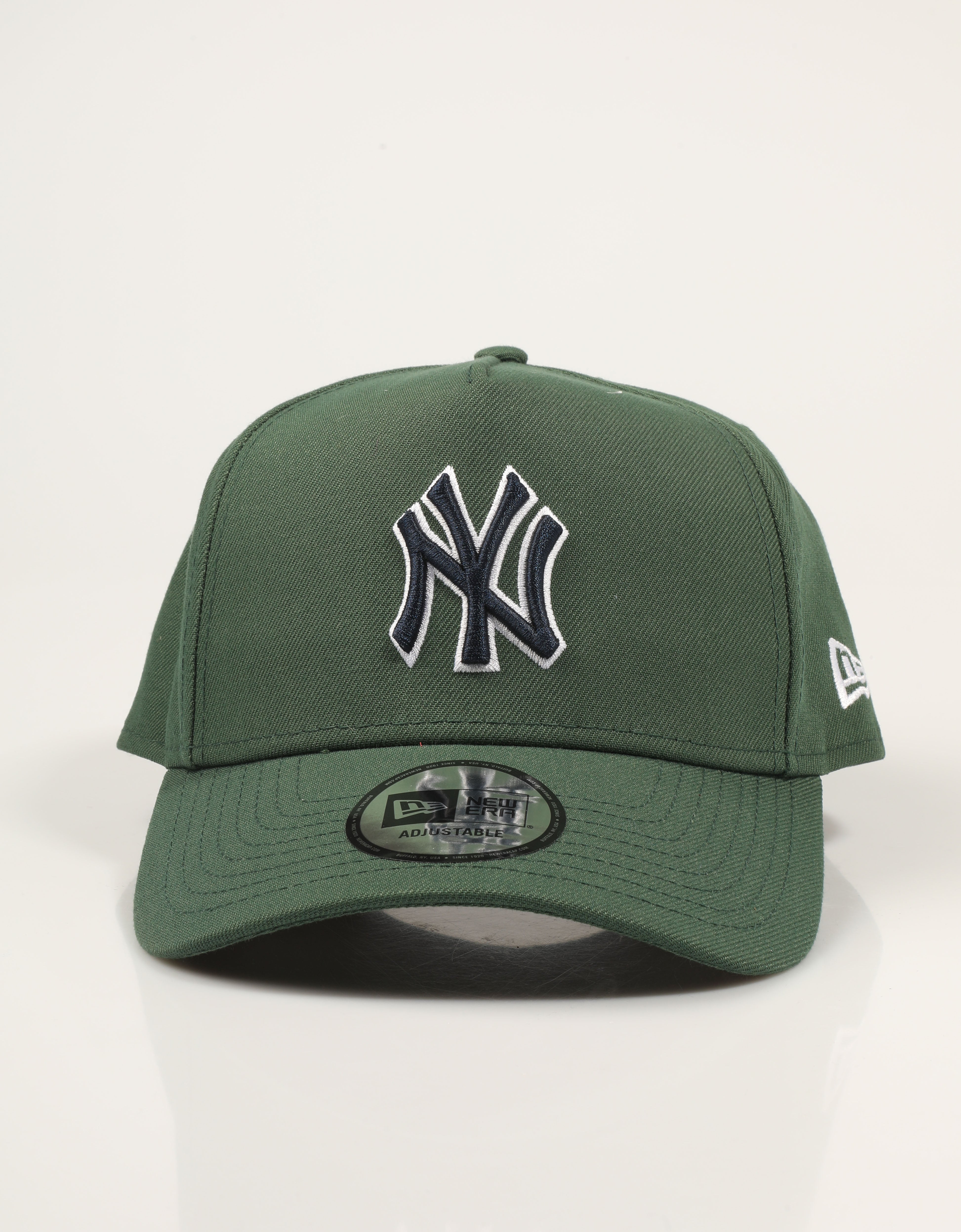 GORRA NEW ERA OUTLINE SCRIPT E-FRAME en color Verde