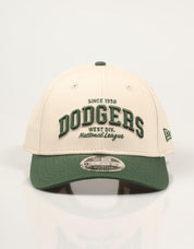 GORRA NEW ERA WORDMARK 9FORTY MC en color Beige