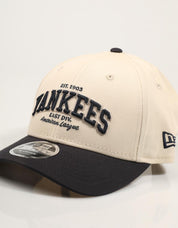 GORRA NEW ERA WORDMARK 9FORTY MC en color Beige