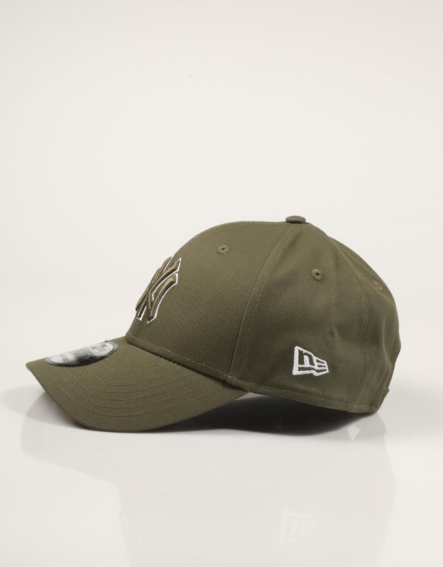 GORRA NEW ERA 9FORTY NOV 60675521 en color Kaki