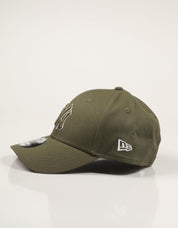 GORRA NEW ERA 9FORTY NOV 60675521 en color Kaki