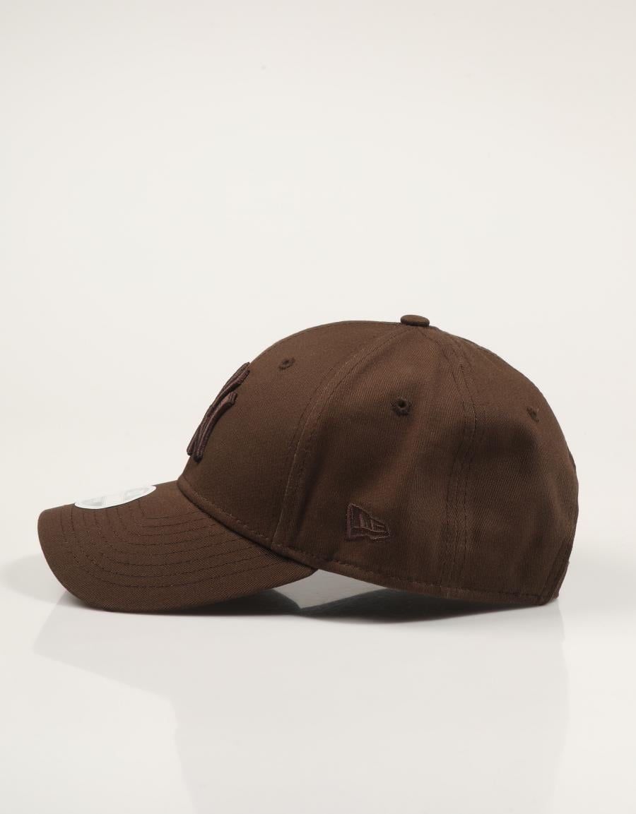 GORRA NEW ERA 9FORTY WLTWLT 60471462 en color Marron