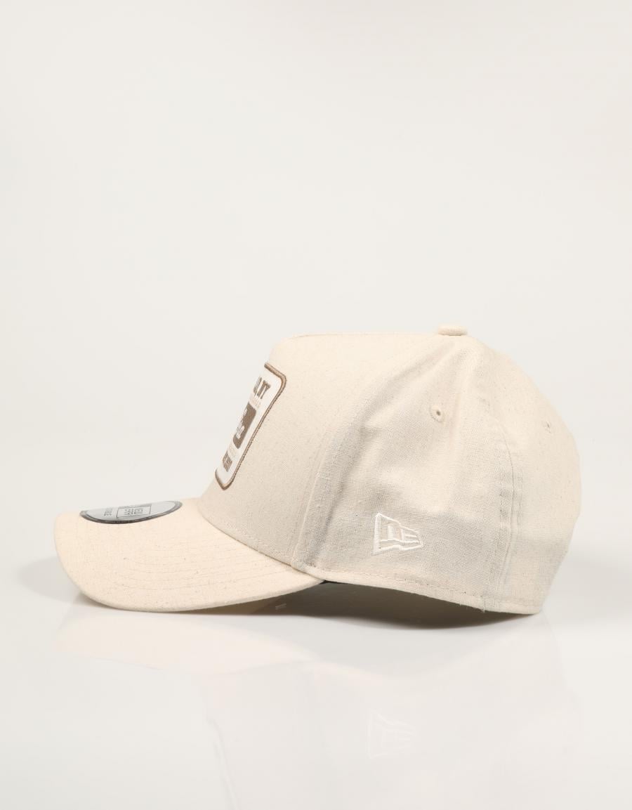 GORRA NEW ERA 9FORTY AFRAME STN 60667679 en color Beige
