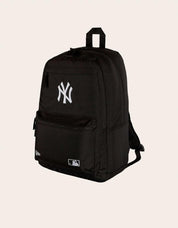 MOCHILAS NEW ERA DELAWARE BLK 60856121 en color Negro