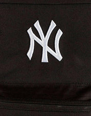 MOCHILAS NEW ERA DELAWARE BLK 60856121 en color Negro