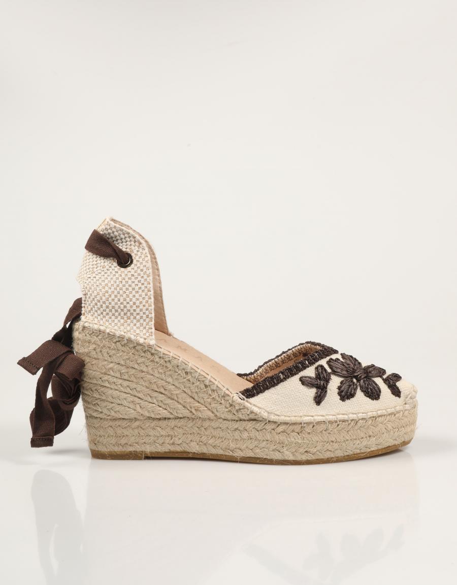 MARRON en color Beige