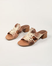 SANDALIAS HISPANITAS PALA GARDEN NATURALES en color Cuero
