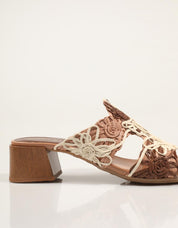 SANDALIAS HISPANITAS PALA GARDEN NATURALES en color Cuero