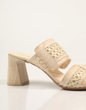 SANDALIAS HISPANITAS SANDALIA TACON PANNA en color Hielo