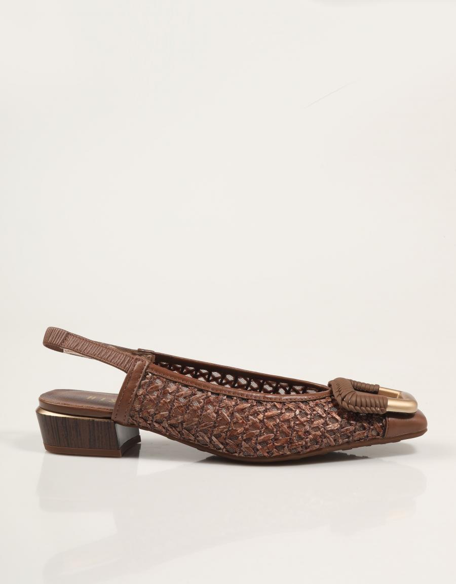 SANDALIAS HISPANITAS  en color Marron
