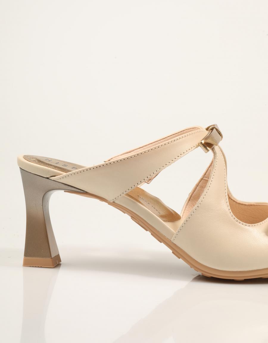 SANDALIAS HISPANITAS SANDALIA LAZOS BUTTER/PLATINO en color Hielo