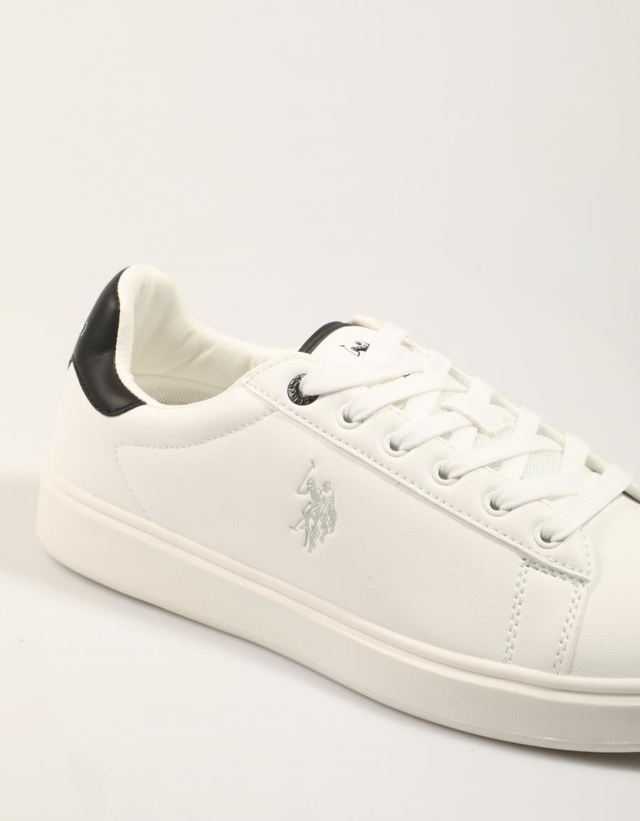 ZAPATILLAS US POLO ASSN BYRON 006M en color Blanco