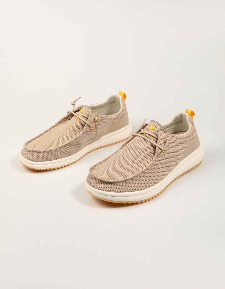 ZAPATOS SPORT WALKIN PITAS KEEL en color Beige