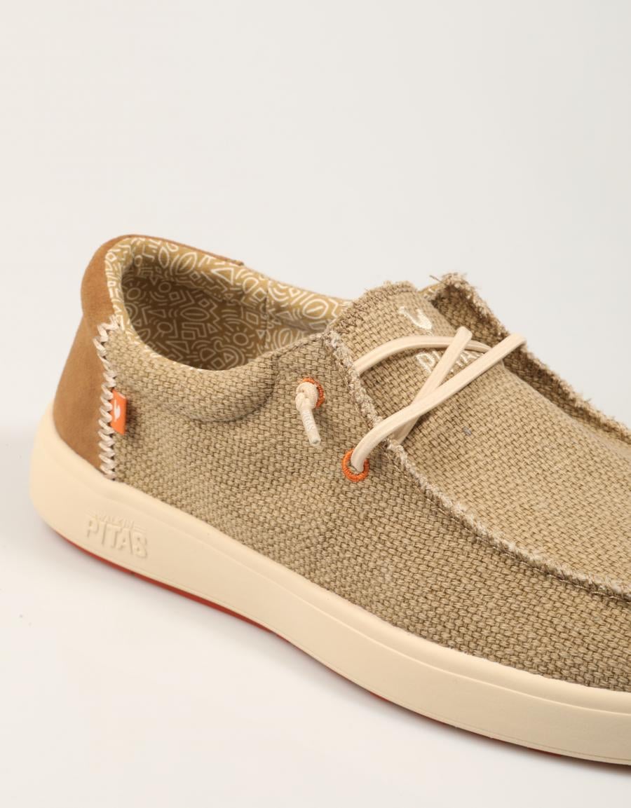 ZAPATOS WALKIN PITAS KILDA en color Beige