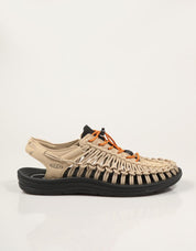 SANDALIAS KEEN UNEEK en color Beige