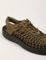 SANDALIAS KEEN UNEEK en color Kaki