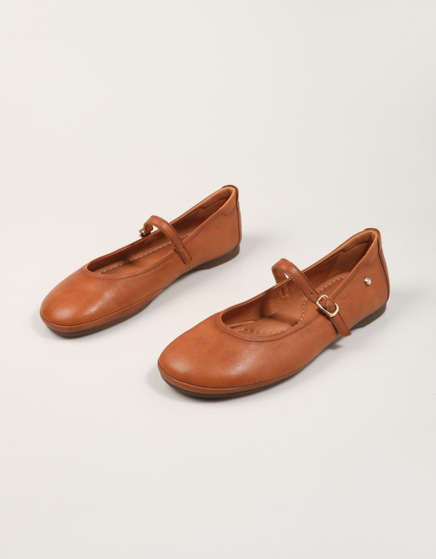 BAILARINAS PIKOLINOS CARMONA W2S 2631CO BRANDY en color Cuero