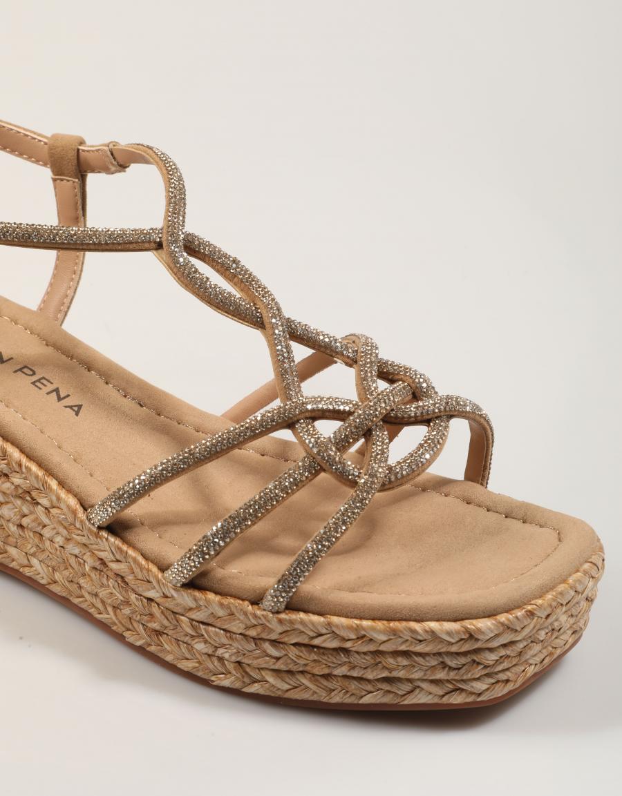 SANDALIAS ALMA EN PENA SANDALIA SIENA SAND en color Beige