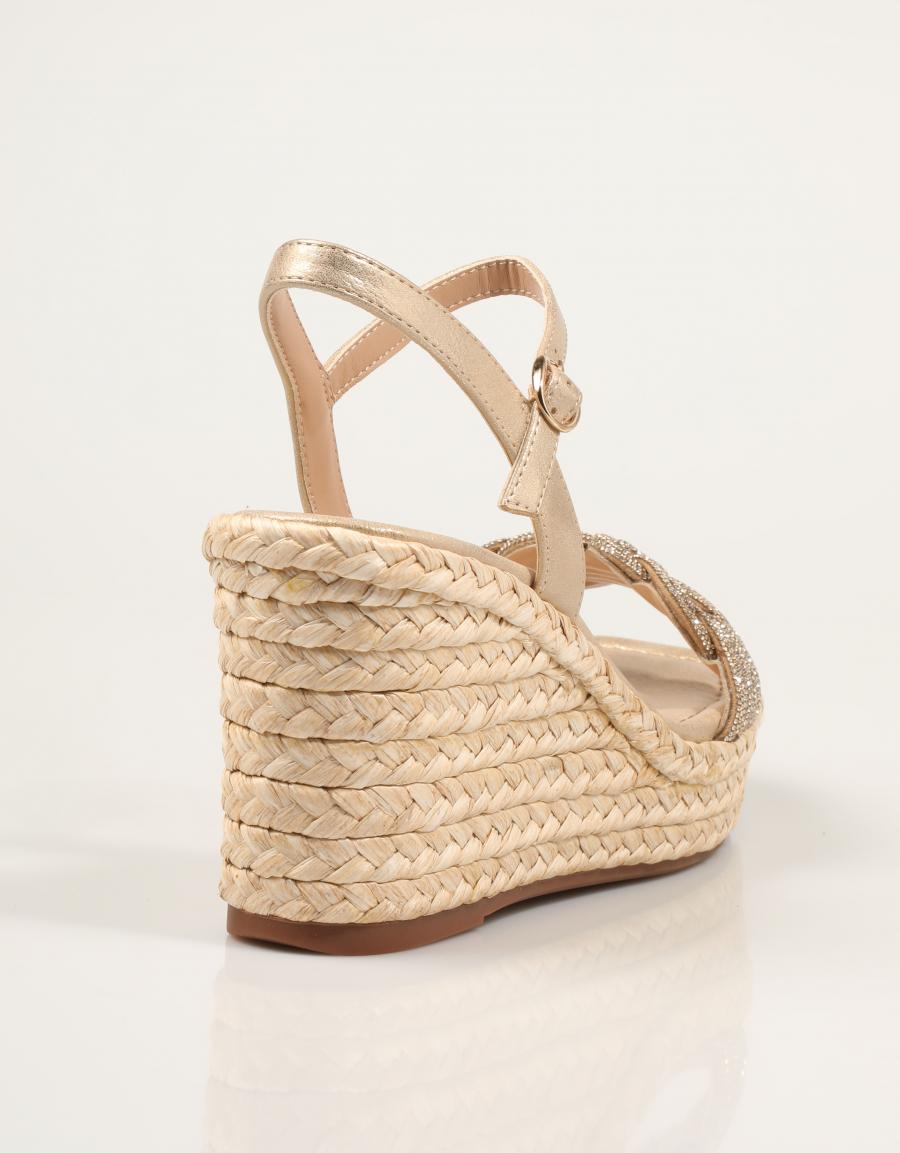SANDALIAS ALMA EN PENA SANDALIA SARA GOLD en color Oro