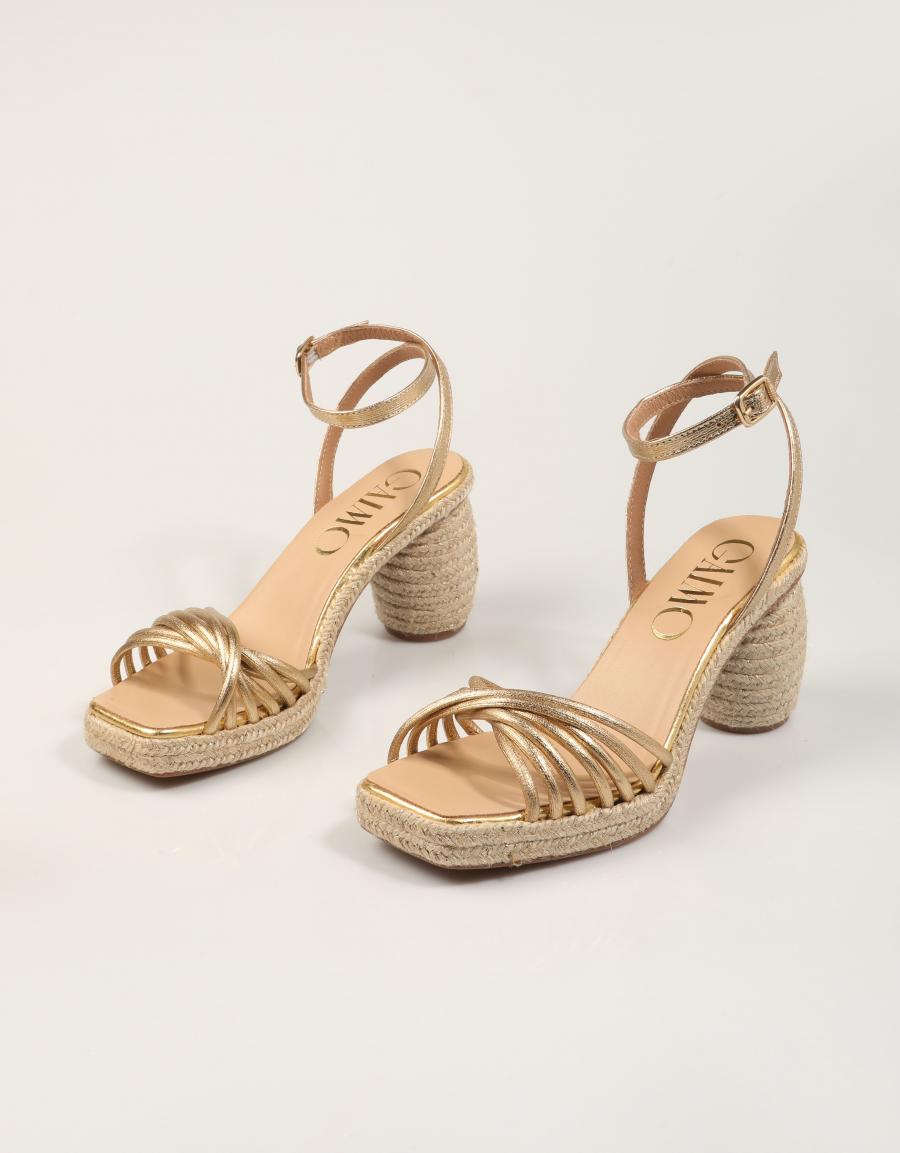 SANDALIAS GAIMO ISOLDE ODIN OPALO en color Oro