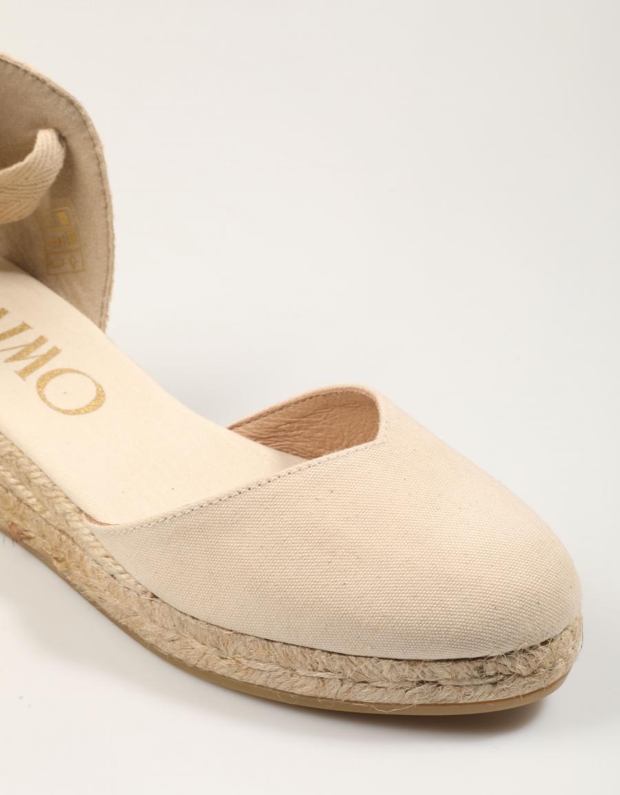 SANDALIAS GAIMO LINO PIQUE SUMMER ARENA en color Beige