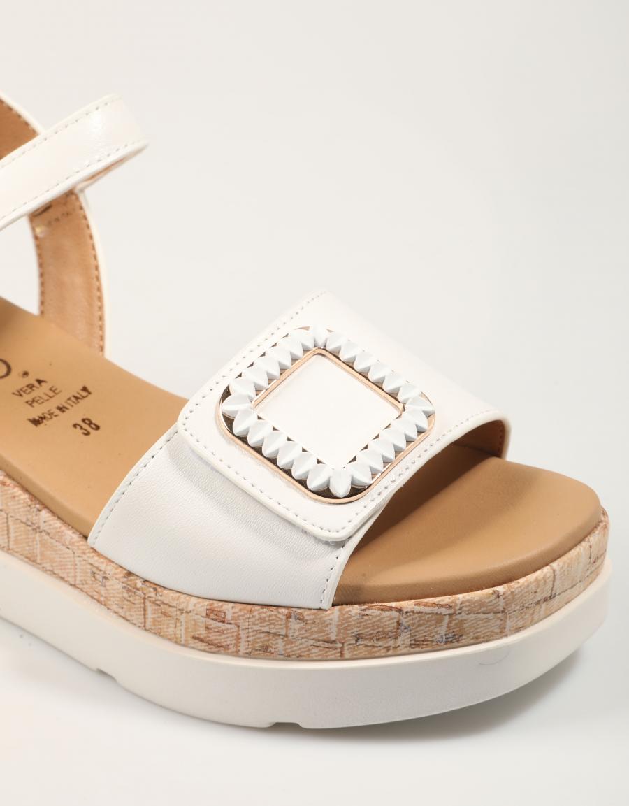 SANDALIAS LA REPO SANDALIA BIANCO en color Blanco