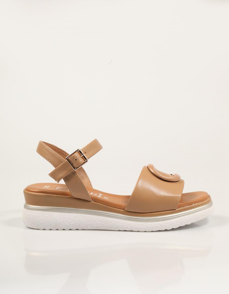 SANDALIAS LA REPO SANDALIA CAMEL en color Cuero