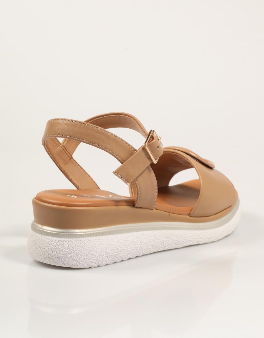SANDALIAS LA REPO SANDALIA CAMEL en color Cuero