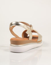 SANDALIAS LA REPO SANDALIA PLATINO en color Platino