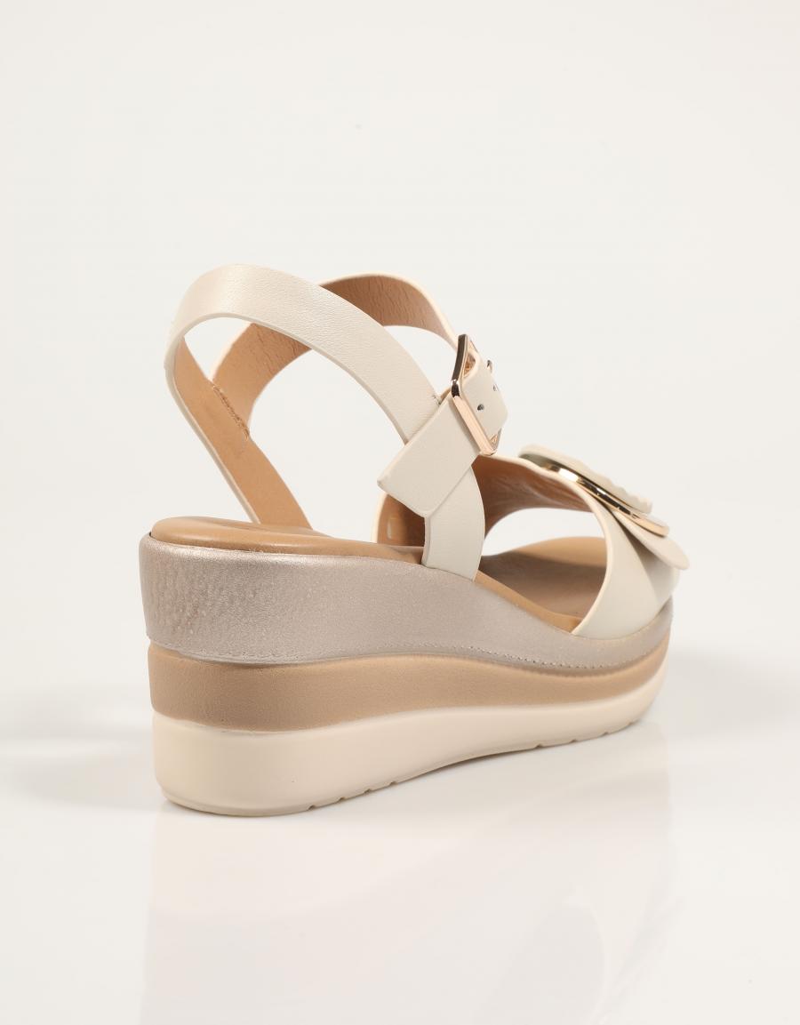 SANDALIAS LA REPO SANDALIA AVORIO en color Hielo