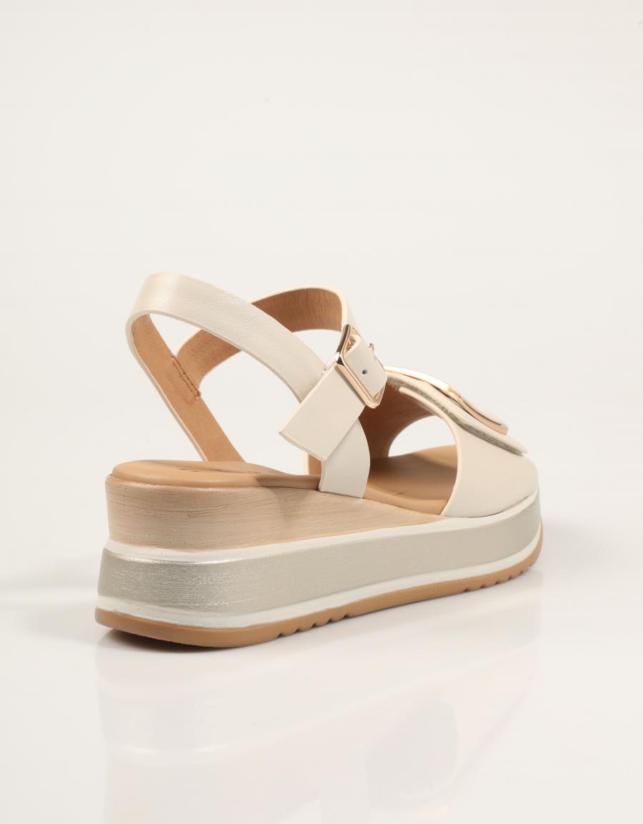 SANDALIAS LA REPO SANDALIA AVORIO en color Hielo