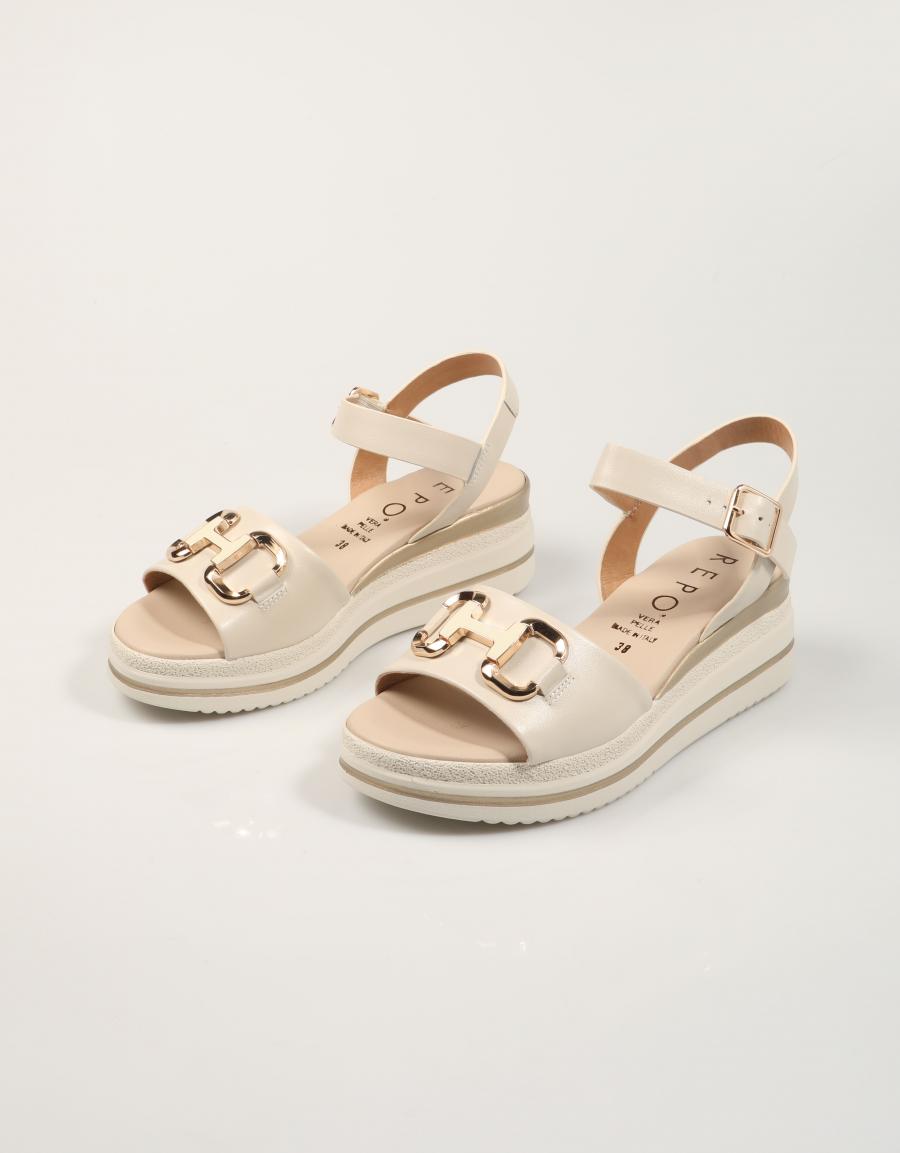 SANDALIAS LA REPO SANDALIA AVORIO en color Hielo