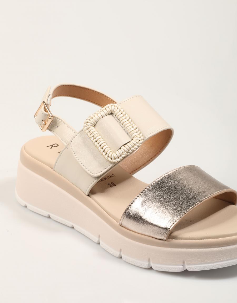 SANDALIAS LA REPO SANDALIA CIPRIA AVORIO en color Hielo