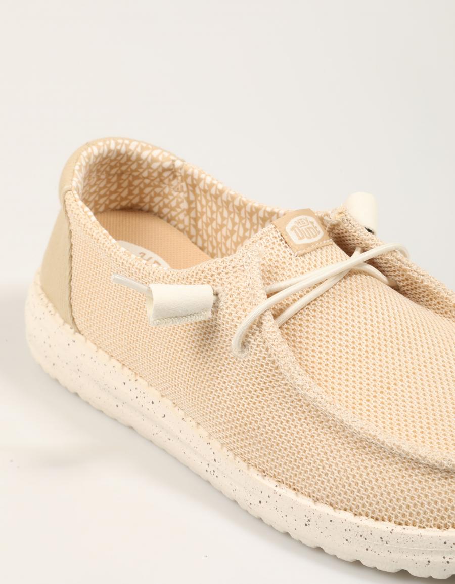 ZAPATOS SPORT DUDE WEBDY STRETCH MESH en color Beige