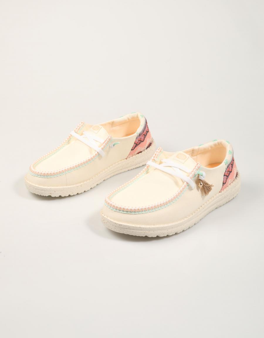 ZAPATOS SPORT DUDE WEBDY FUNK BEACH WOVEN en color Blanco
