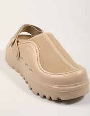 CHANCLAS UGG PEAKMOD 1166912 en color Beige