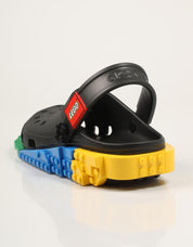 ZUECOS CROCS LEGO en color Negro
